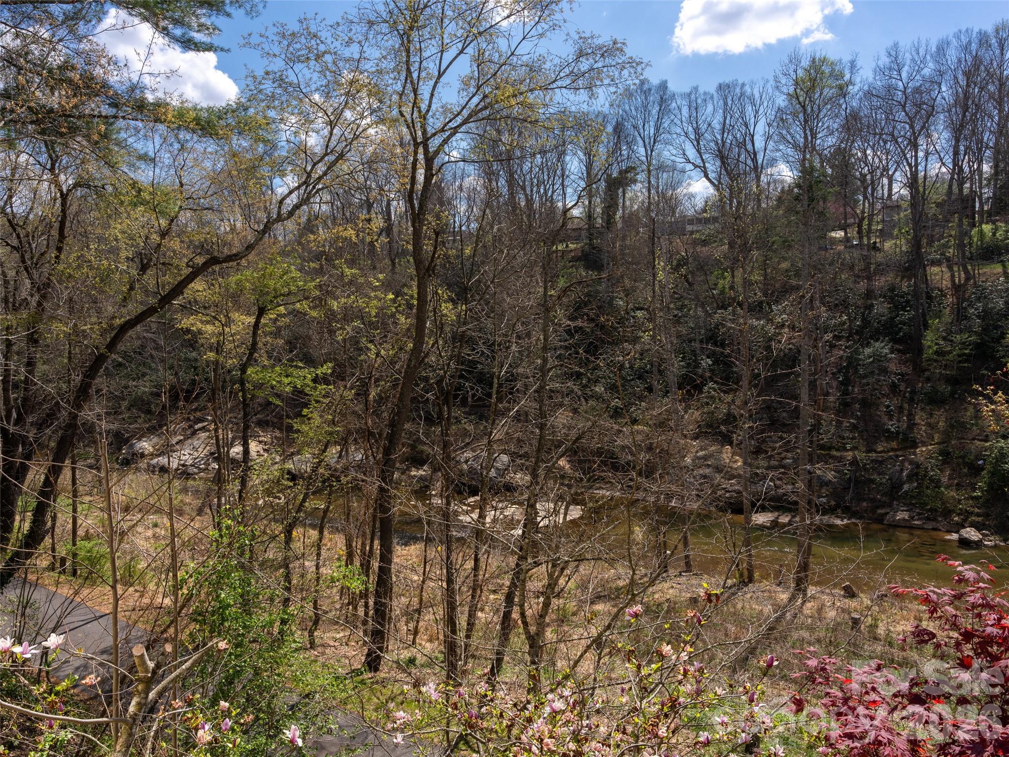39 Eastmoor Drive Asheville NC 28805
