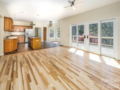 39 Eastmoor Drive Asheville NC 28805