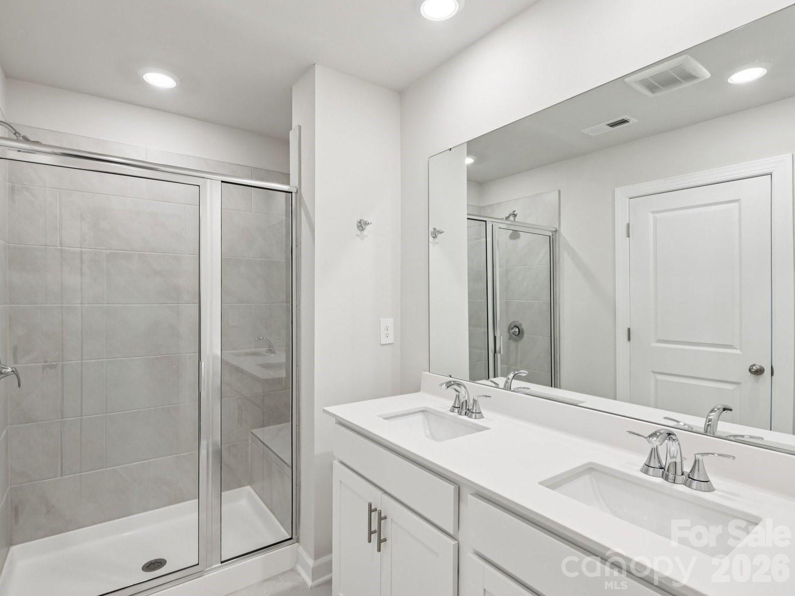 8132 Hidden Springs Trail Charlotte NC 28216