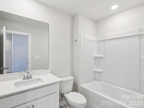 8132 Hidden Springs Trail Charlotte NC 28216