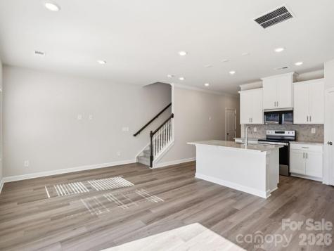8132 Hidden Springs Trail Charlotte NC 28216