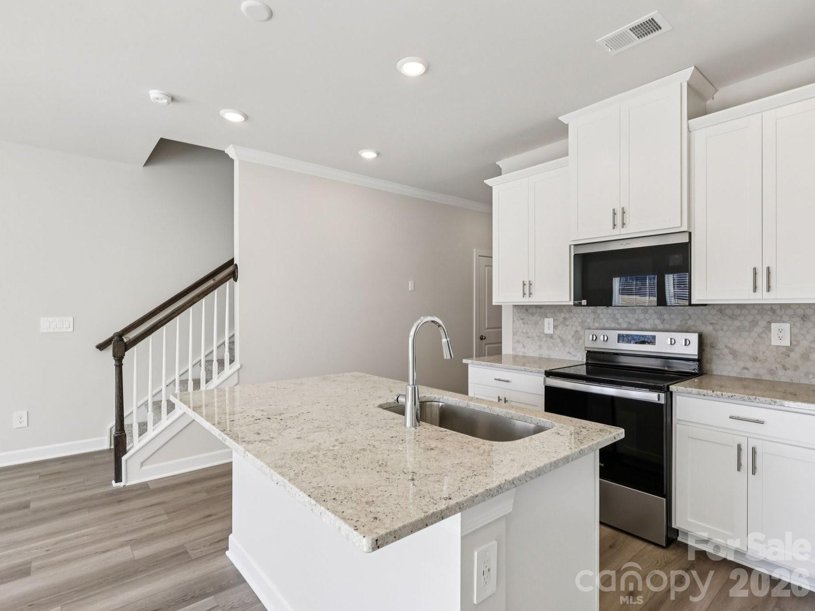 8132 Hidden Springs Trail Charlotte NC 28216