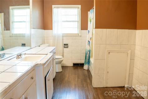 211 E Richland Street Kershaw SC 29067