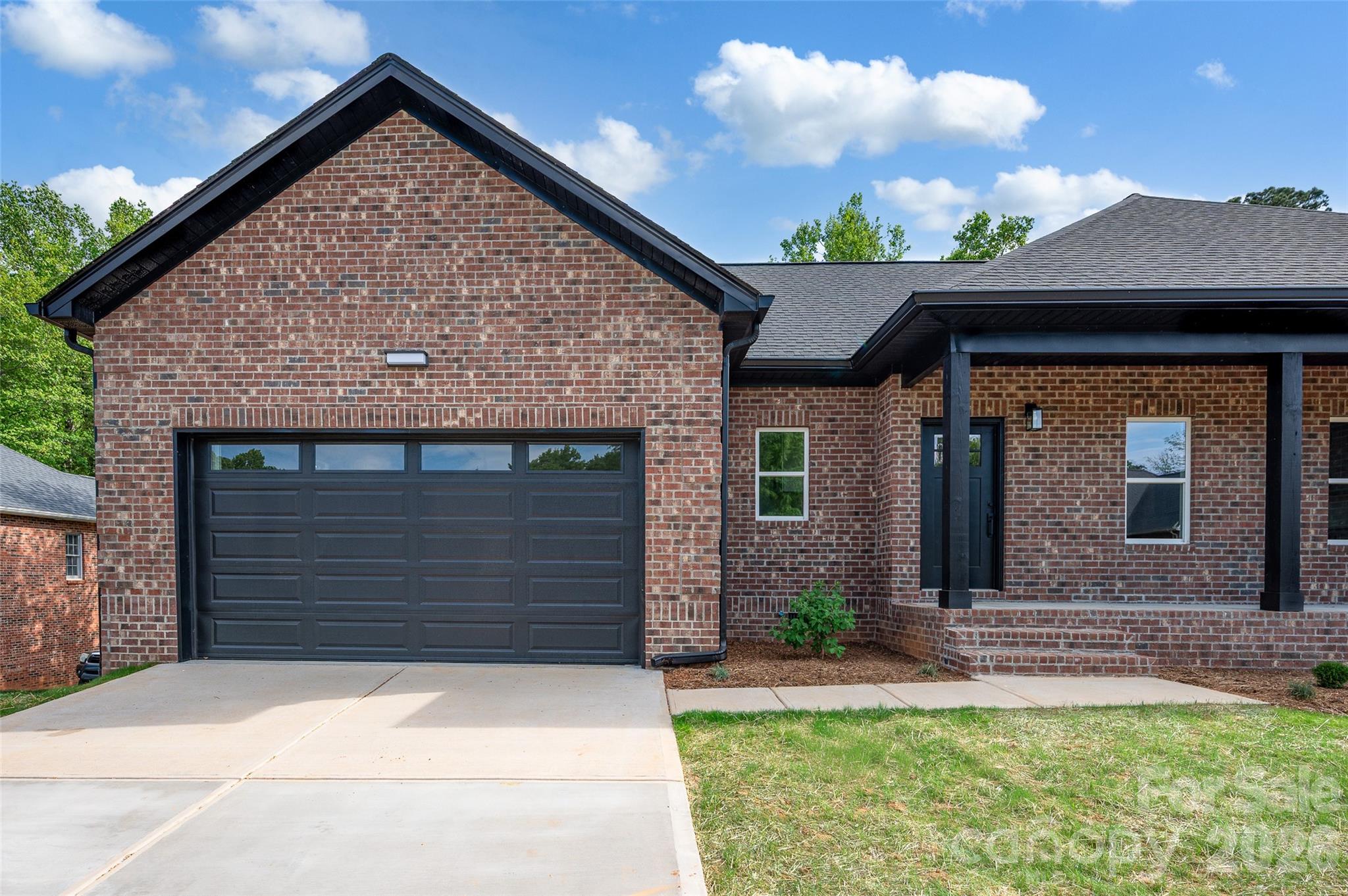906 4th Street NE Conover NC 28613