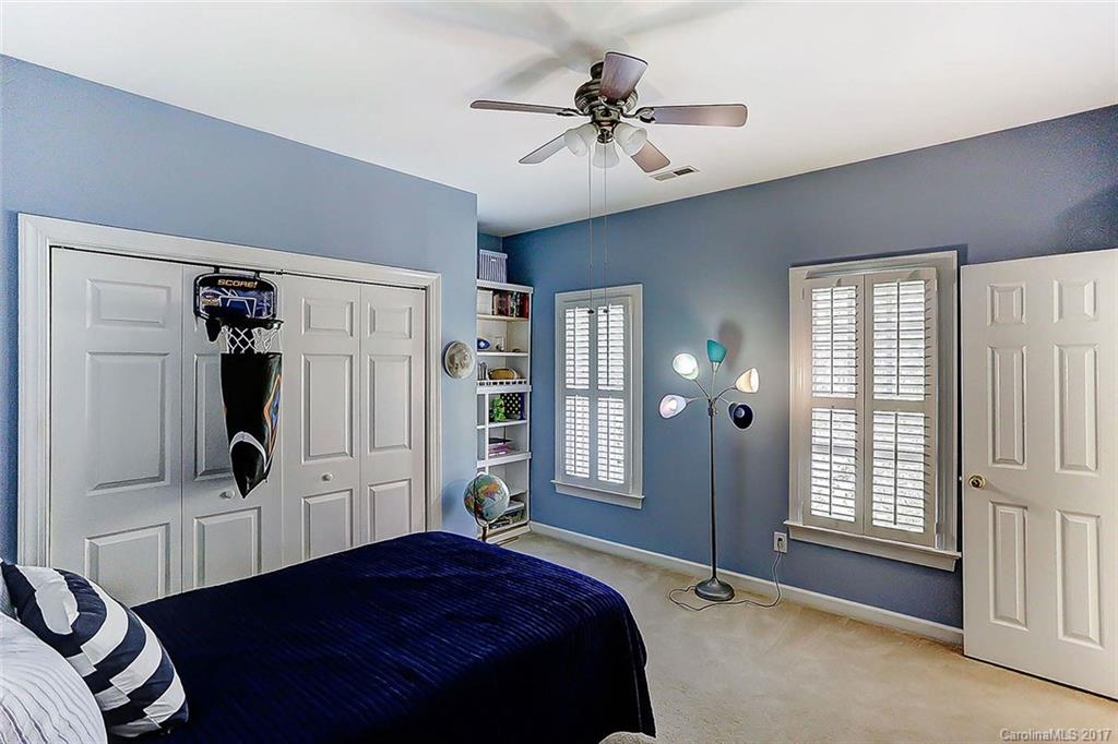 10415 Tyne Court Charlotte NC 28210
