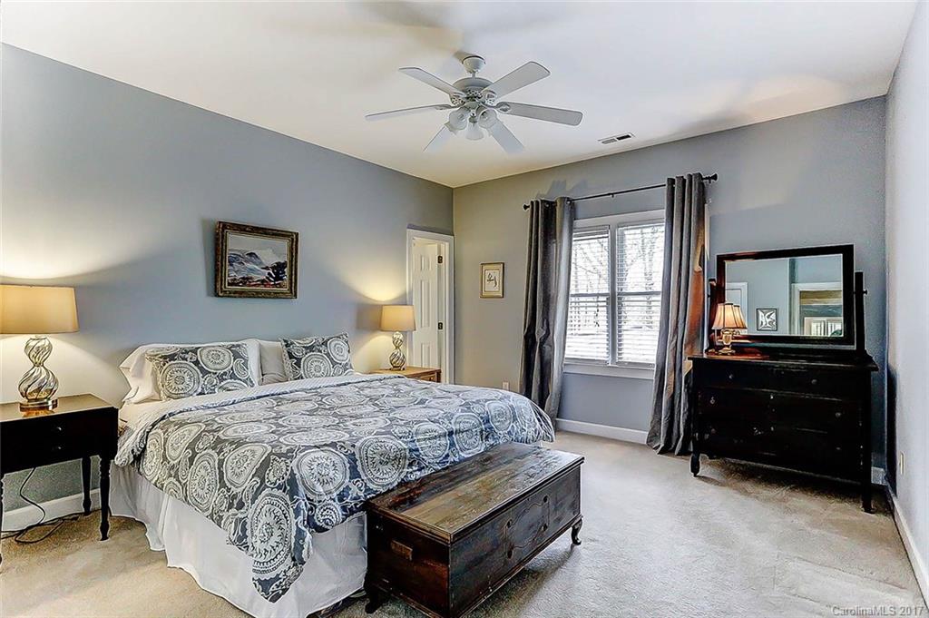 10415 Tyne Court Charlotte NC 28210