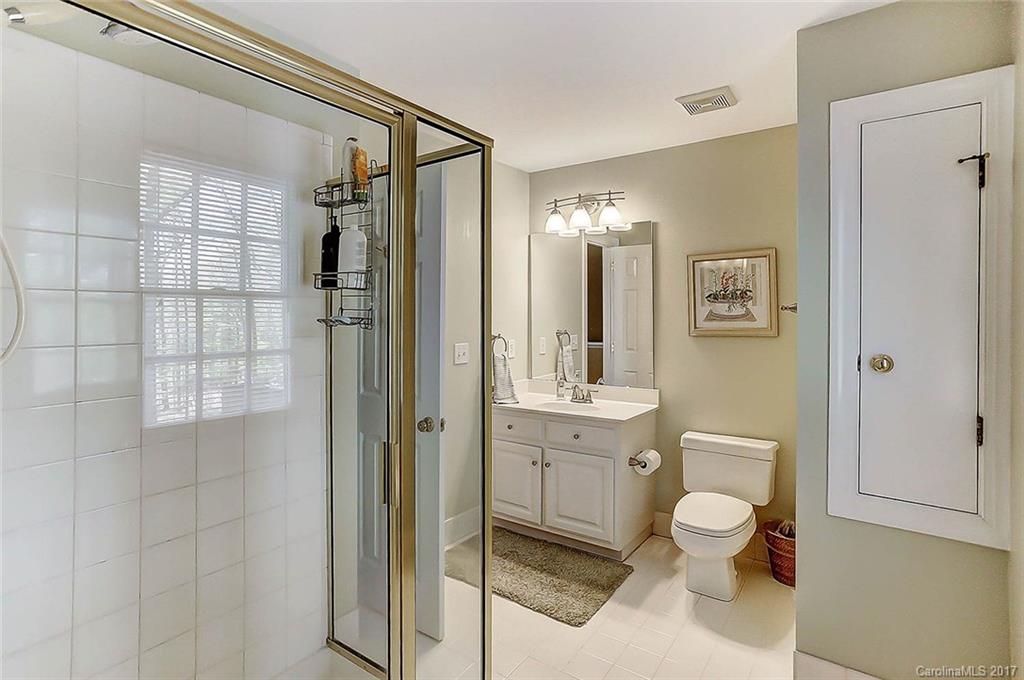 10415 Tyne Court Charlotte NC 28210