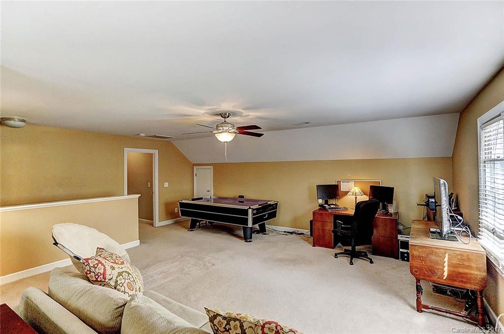 10415 Tyne Court Charlotte NC 28210
