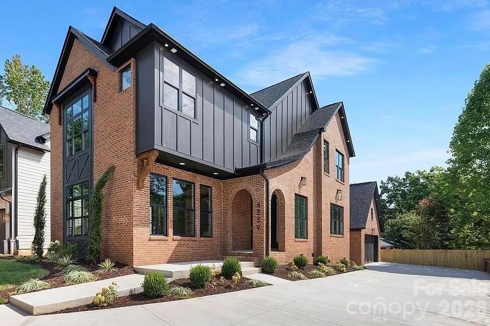 4339 Castlewood Road Charlotte NC 28209