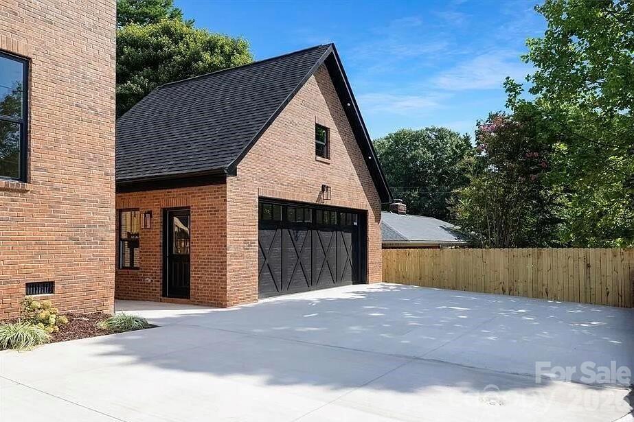 4339 Castlewood Road Charlotte NC 28209