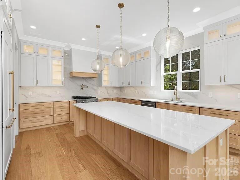 4339 Castlewood Road Charlotte NC 28209