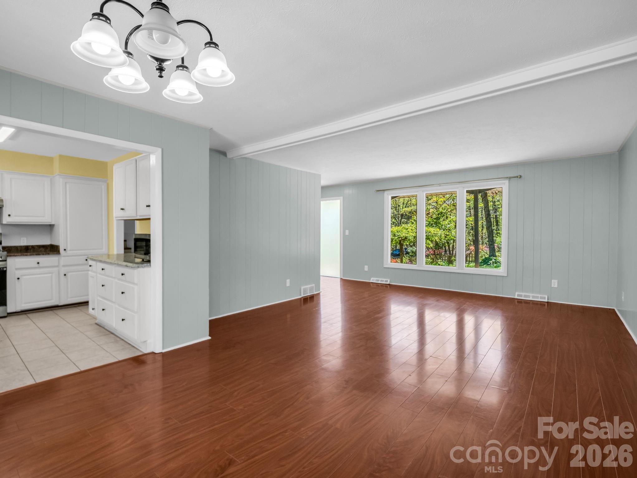 31 Firefly Lane Saluda NC 28773