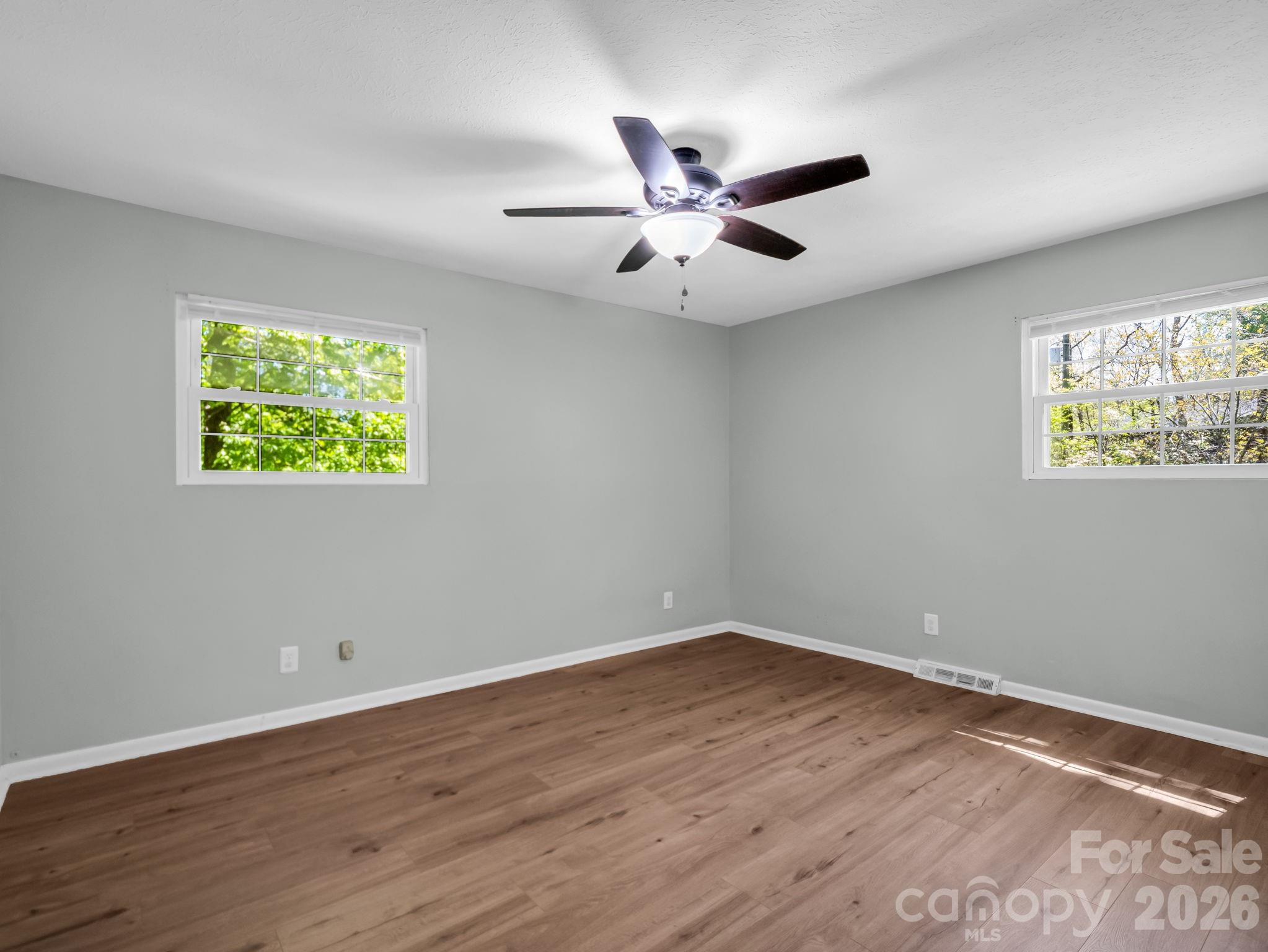 31 Firefly Lane Saluda NC 28773