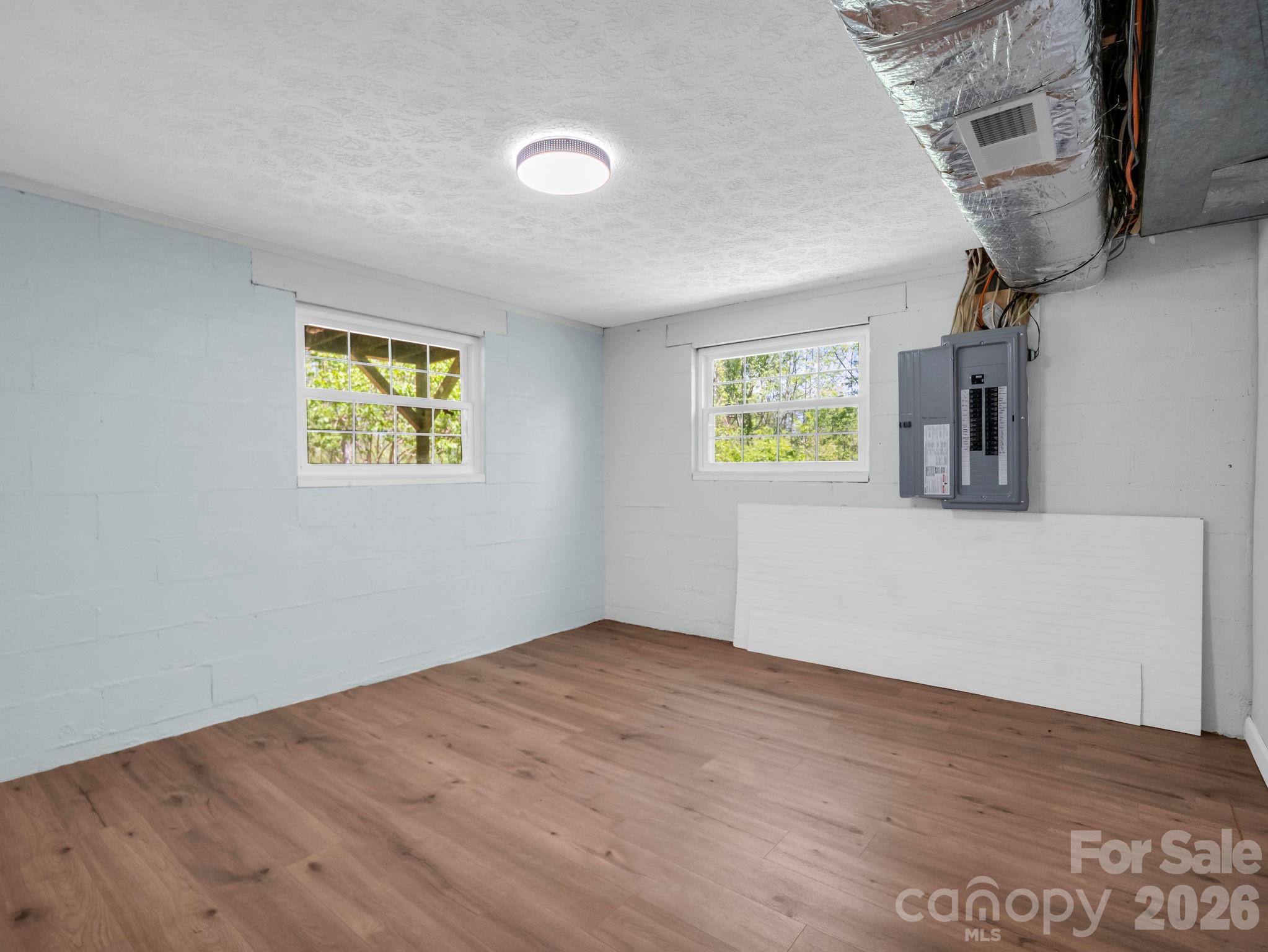 31 Firefly Lane Saluda NC 28773