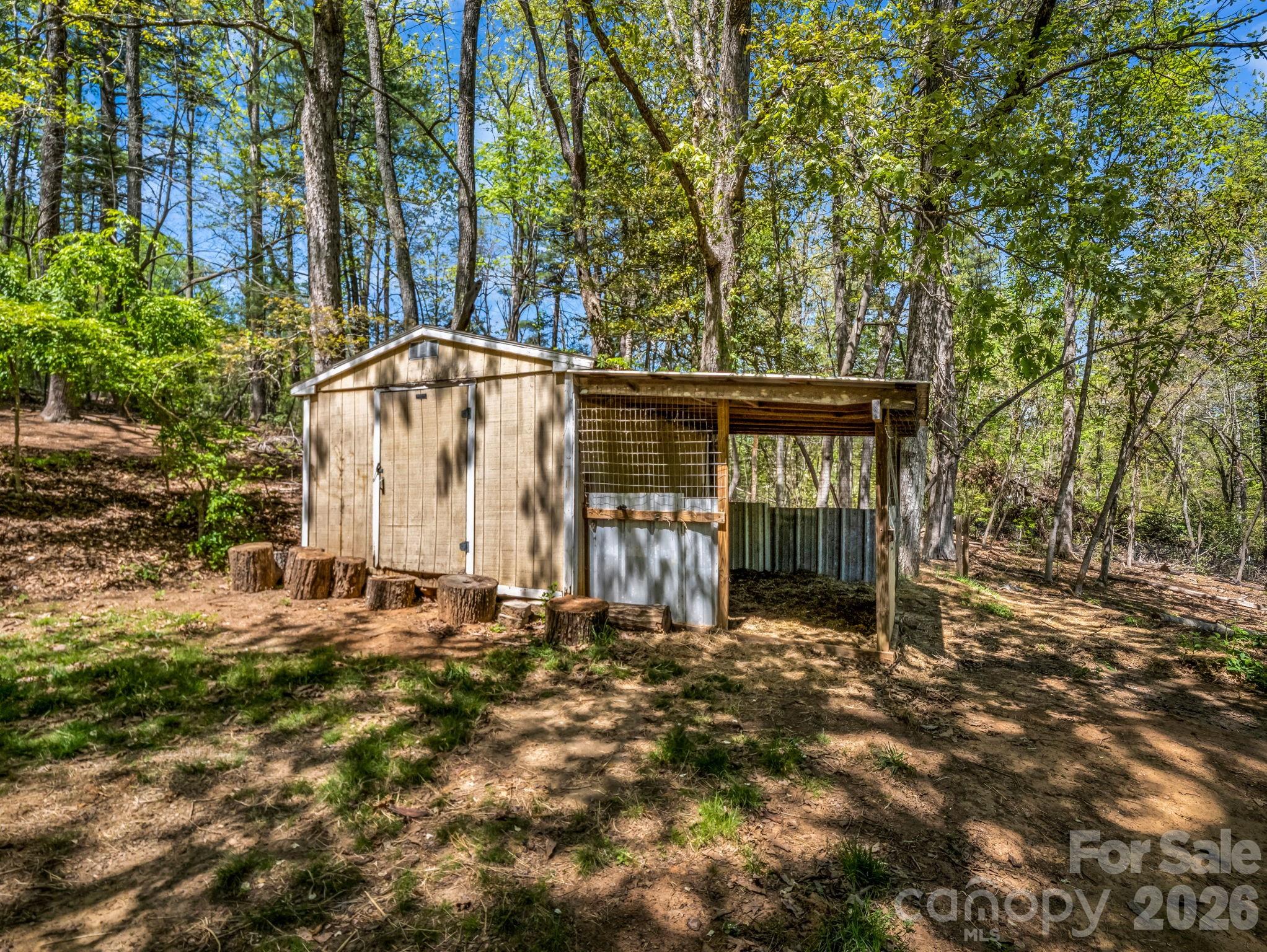 31 Firefly Lane Saluda NC 28773