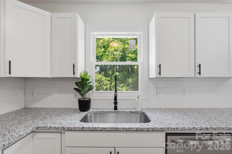 714 Bilmark Avenue Charlotte NC 28213