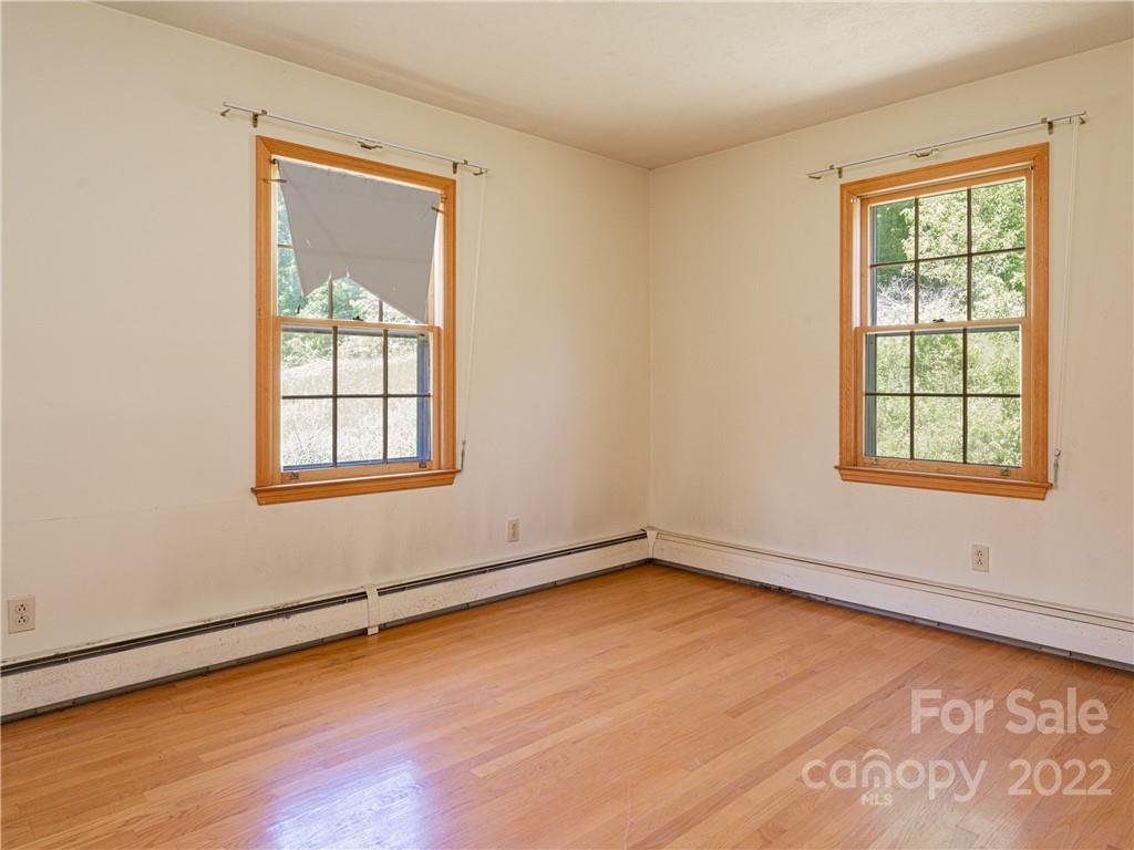 99999 Merrills Cove Road Asheville NC 28803