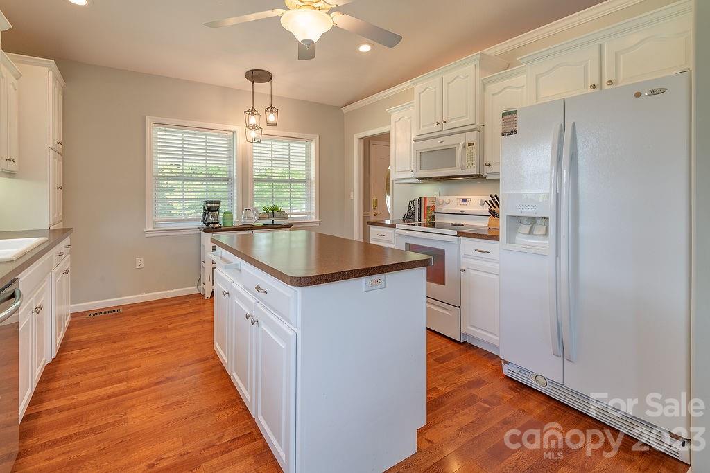143 Banner Farm Road Mills River NC 28759