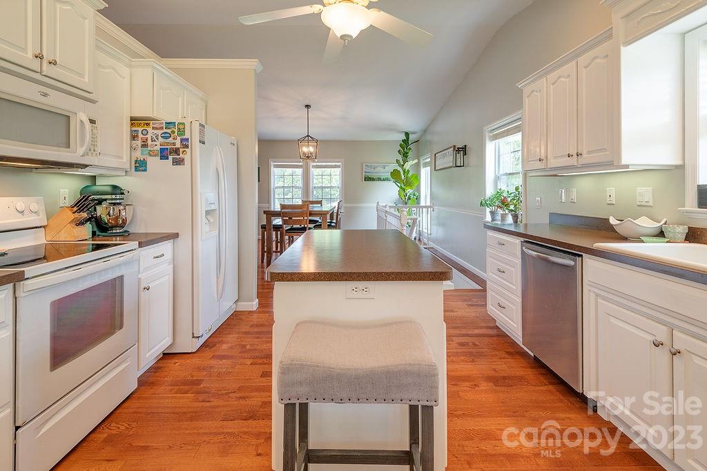 143 Banner Farm Road Mills River NC 28759