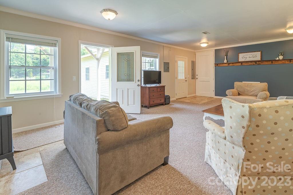 143 Banner Farm Road Mills River NC 28759