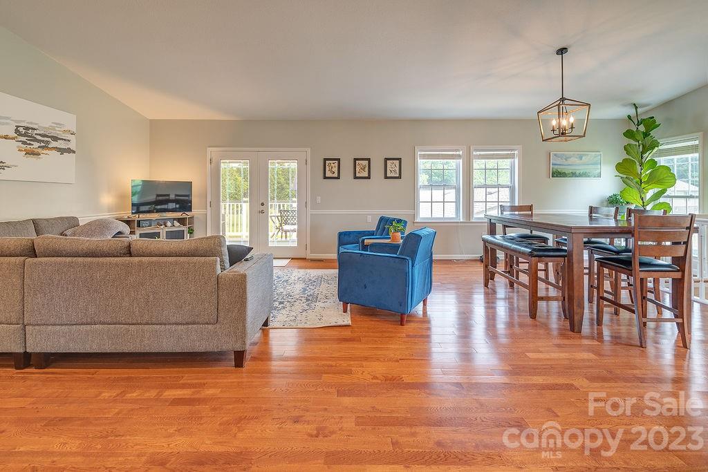 143 Banner Farm Road Mills River NC 28759