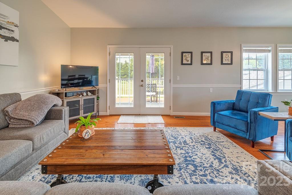 143 Banner Farm Road Mills River NC 28759