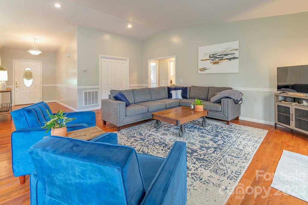 143 Banner Farm Road Mills River NC 28759