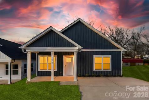 1558 7th Avenue Drive SW Hickory NC 28602
