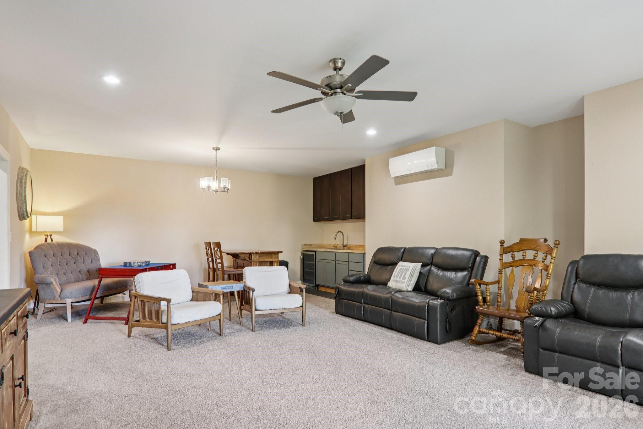 1367 Old Mill Road Hendersonville NC 28792