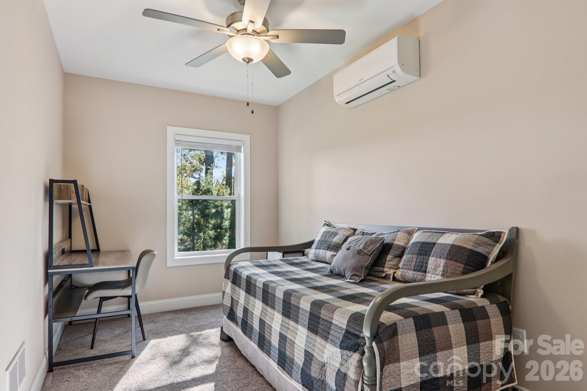1367 Old Mill Road Hendersonville NC 28792