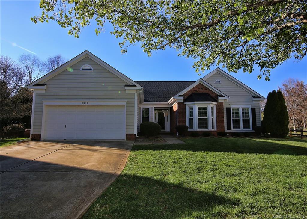 8212 Greenford Court Charlotte NC 28277