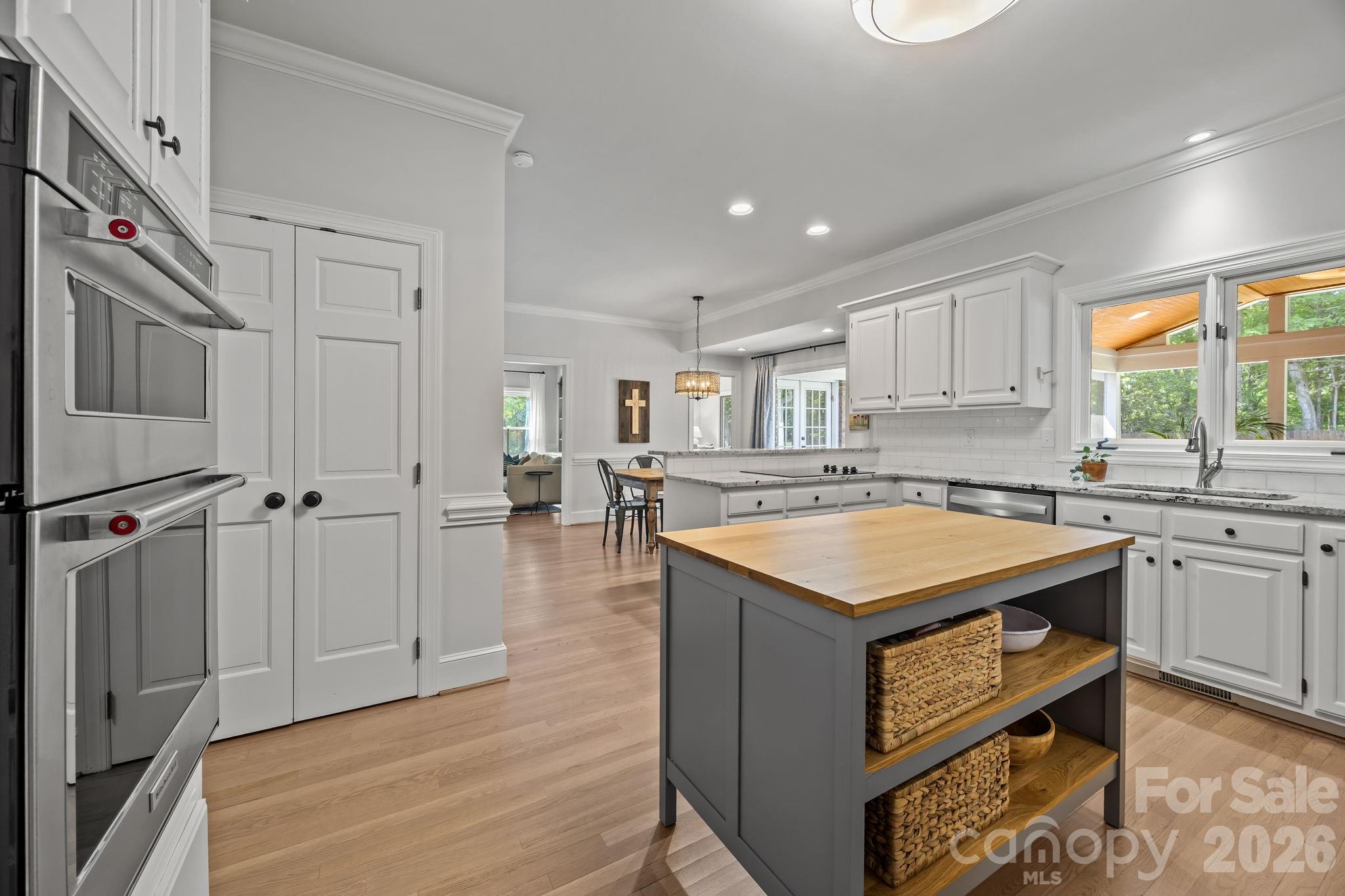 2234 Queensland Drive Charlotte NC 28270