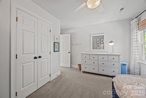 2234 Queensland Drive Charlotte NC 28270