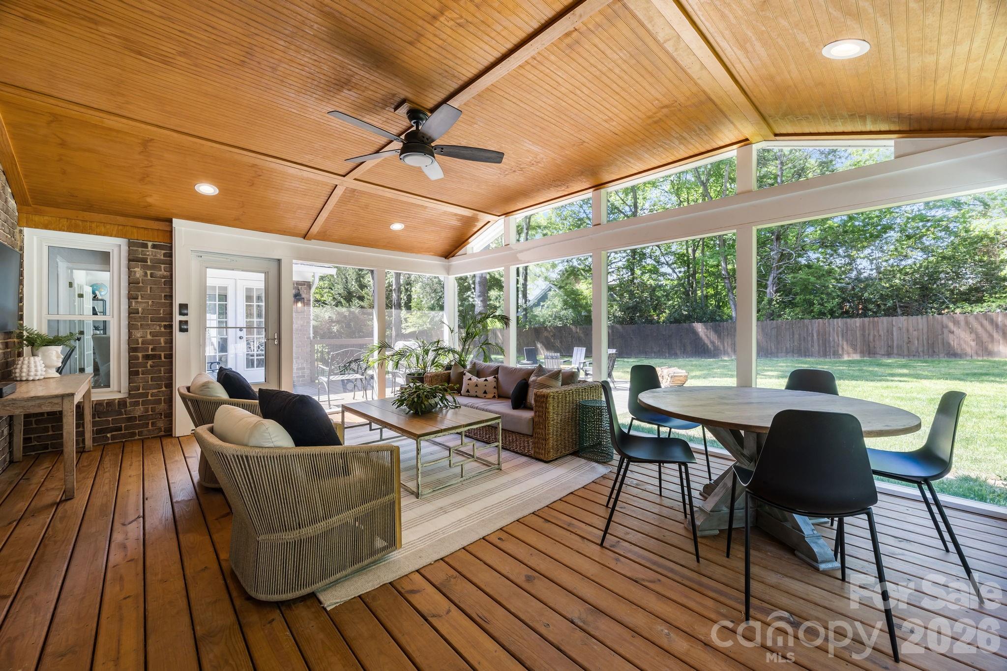 2234 Queensland Drive Charlotte NC 28270