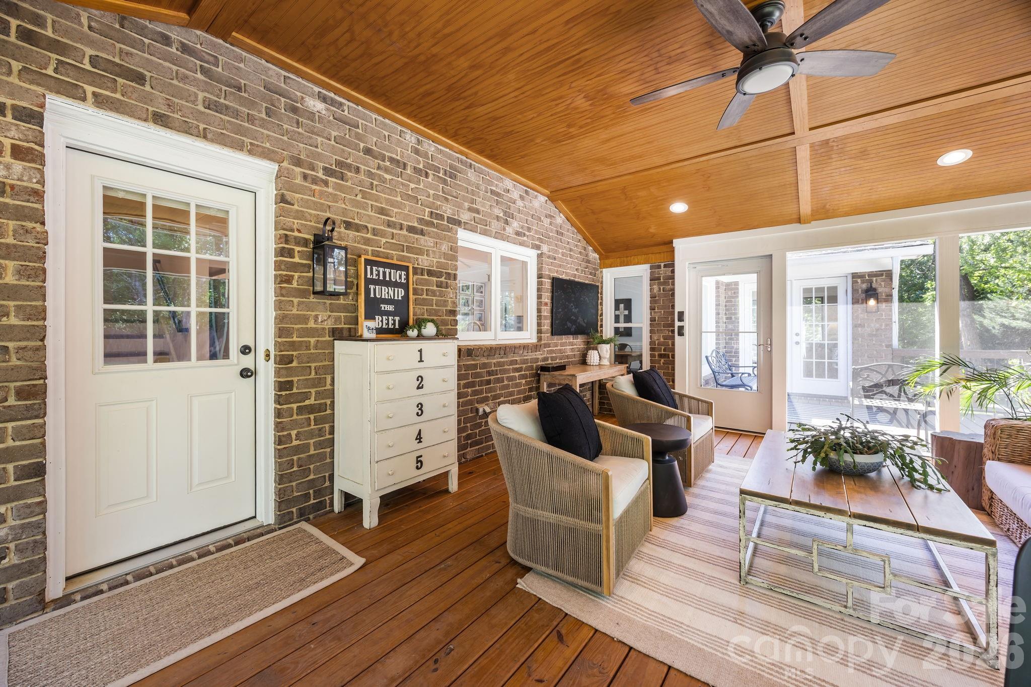 2234 Queensland Drive Charlotte NC 28270