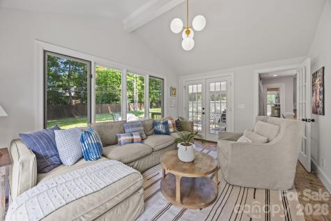 2234 Queensland Drive Charlotte NC 28270