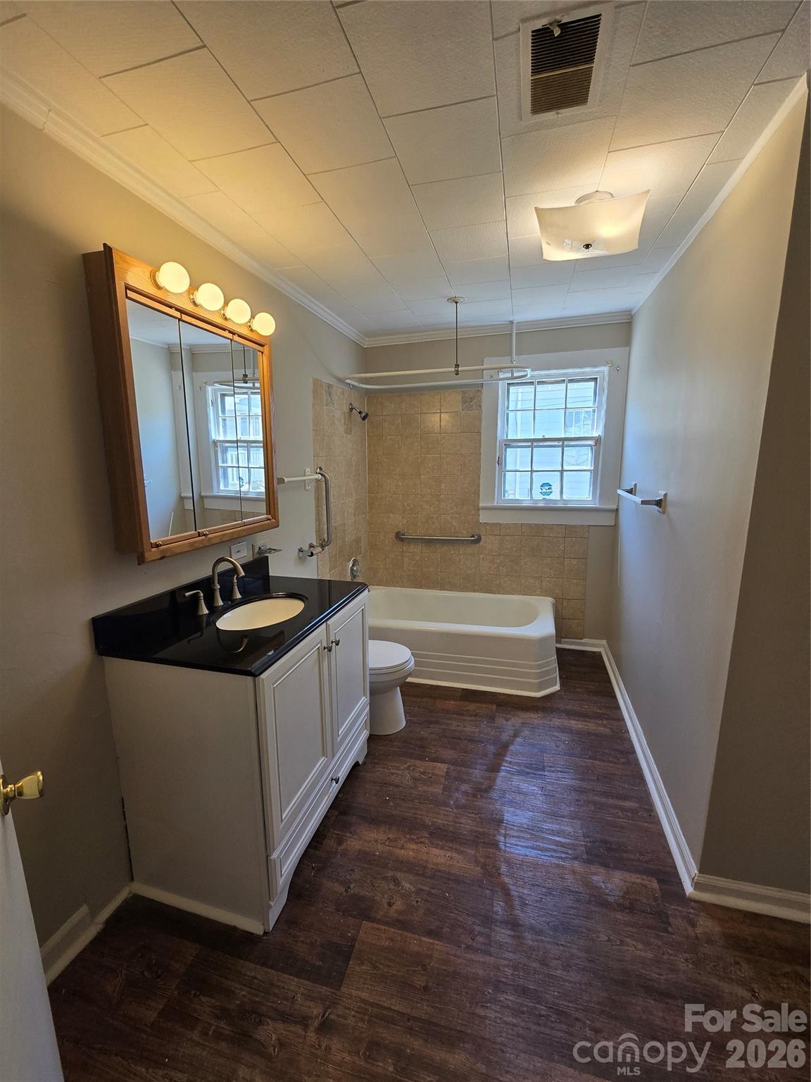184 Cabarrus Avenue E Concord NC 28025
