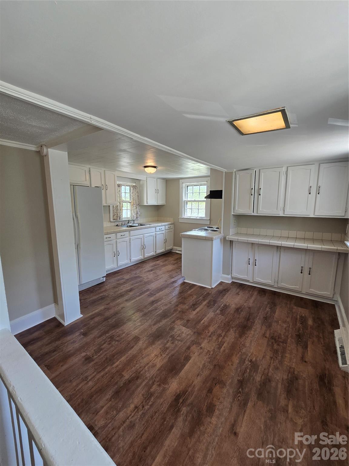 184 Cabarrus Avenue E Concord NC 28025