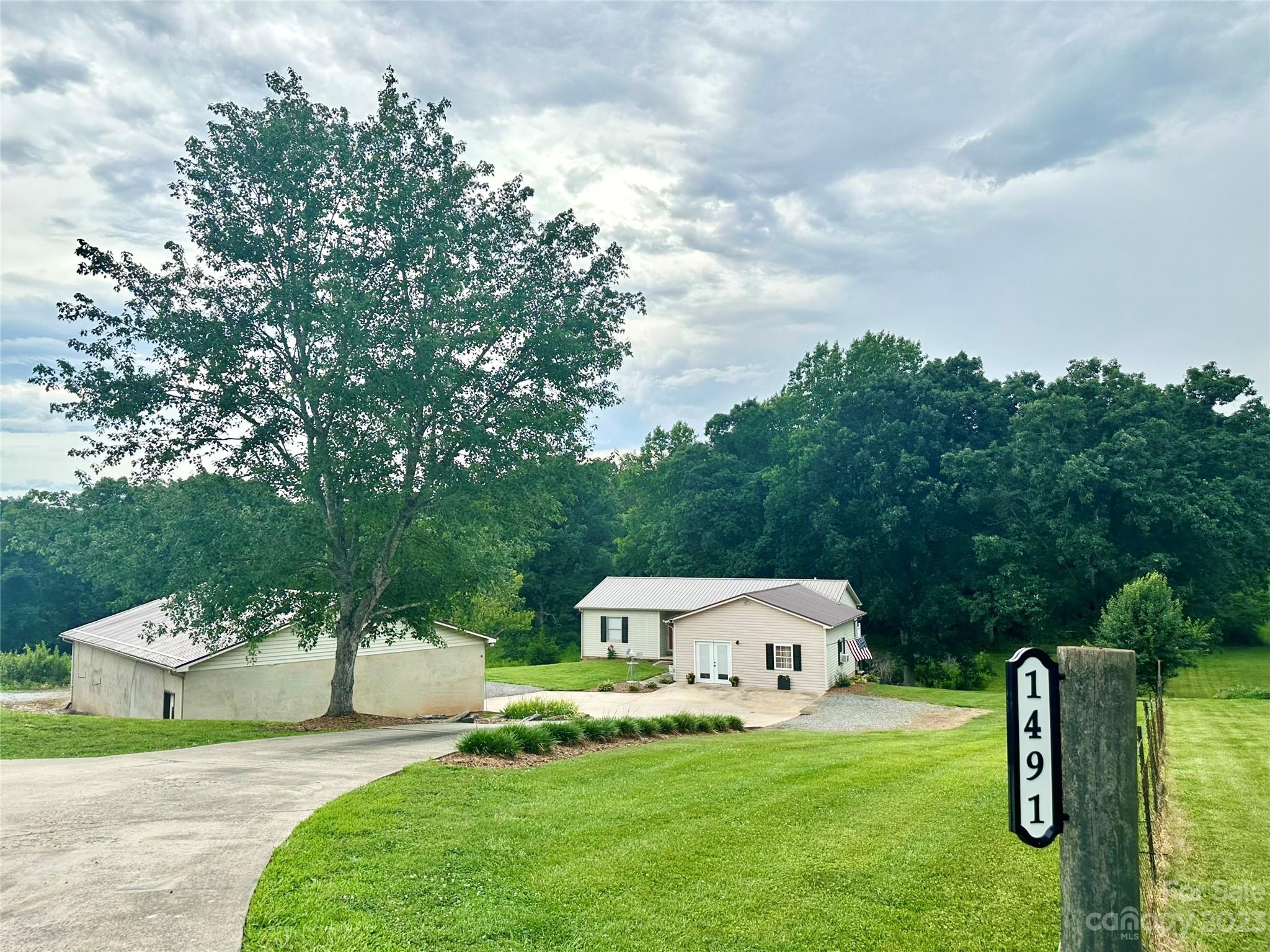 1491 North Catawba Church Avenue Lenoir NC 28645
