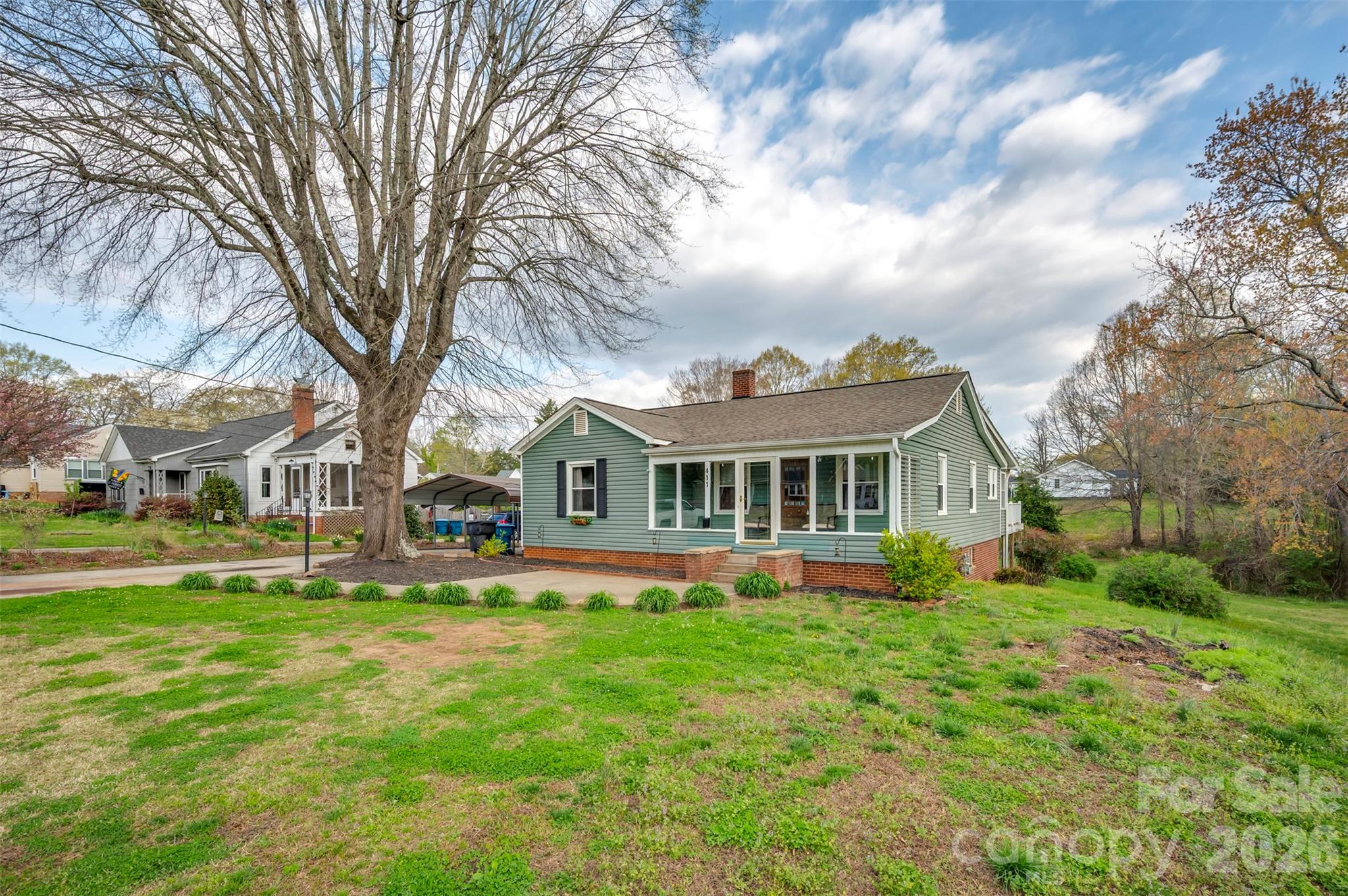 411 Arlington Street Forest City NC 28043
