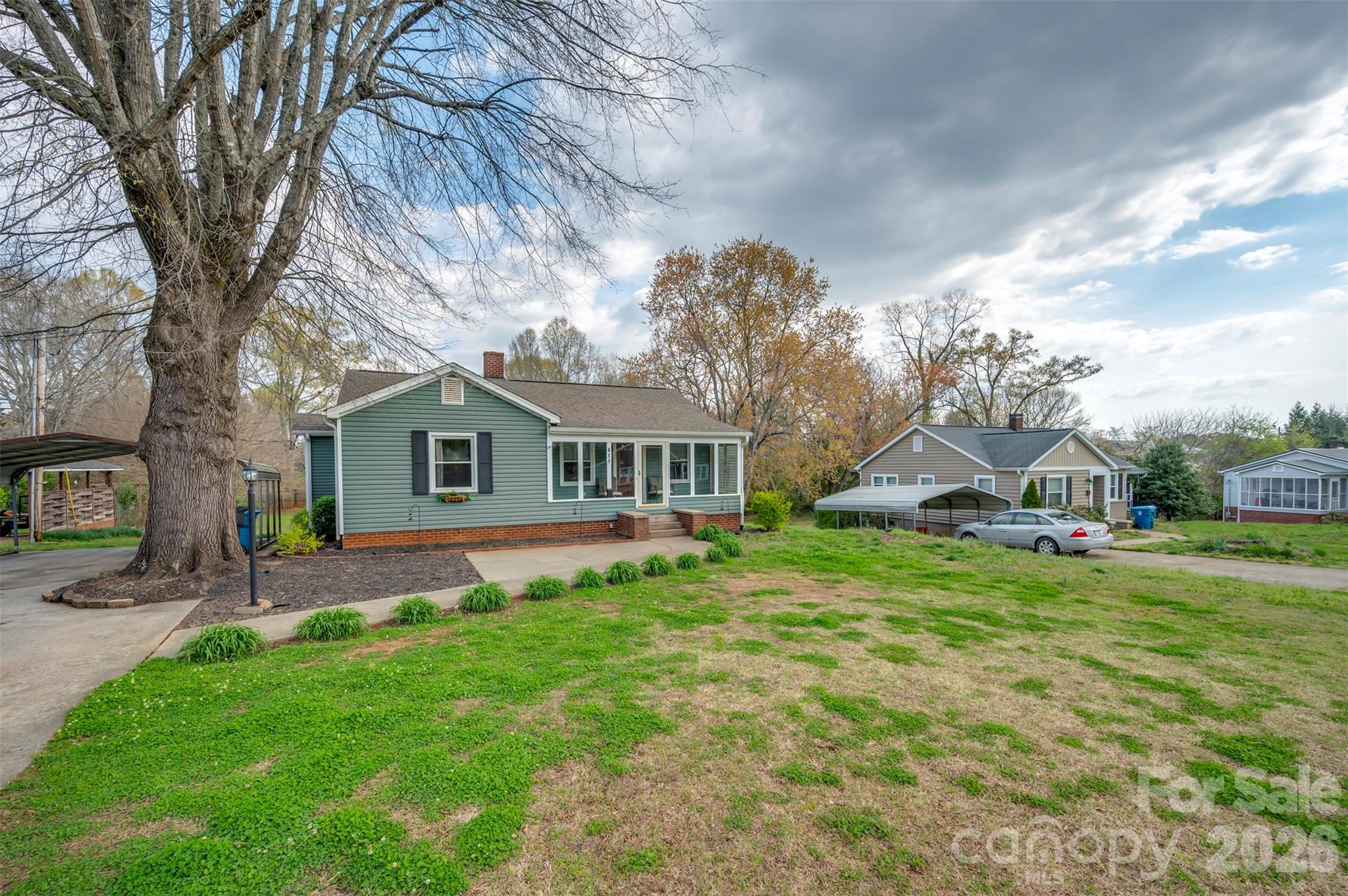 411 Arlington Street Forest City NC 28043