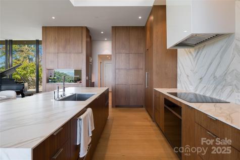 353 Retreat Ridge Way Asheville NC 28804