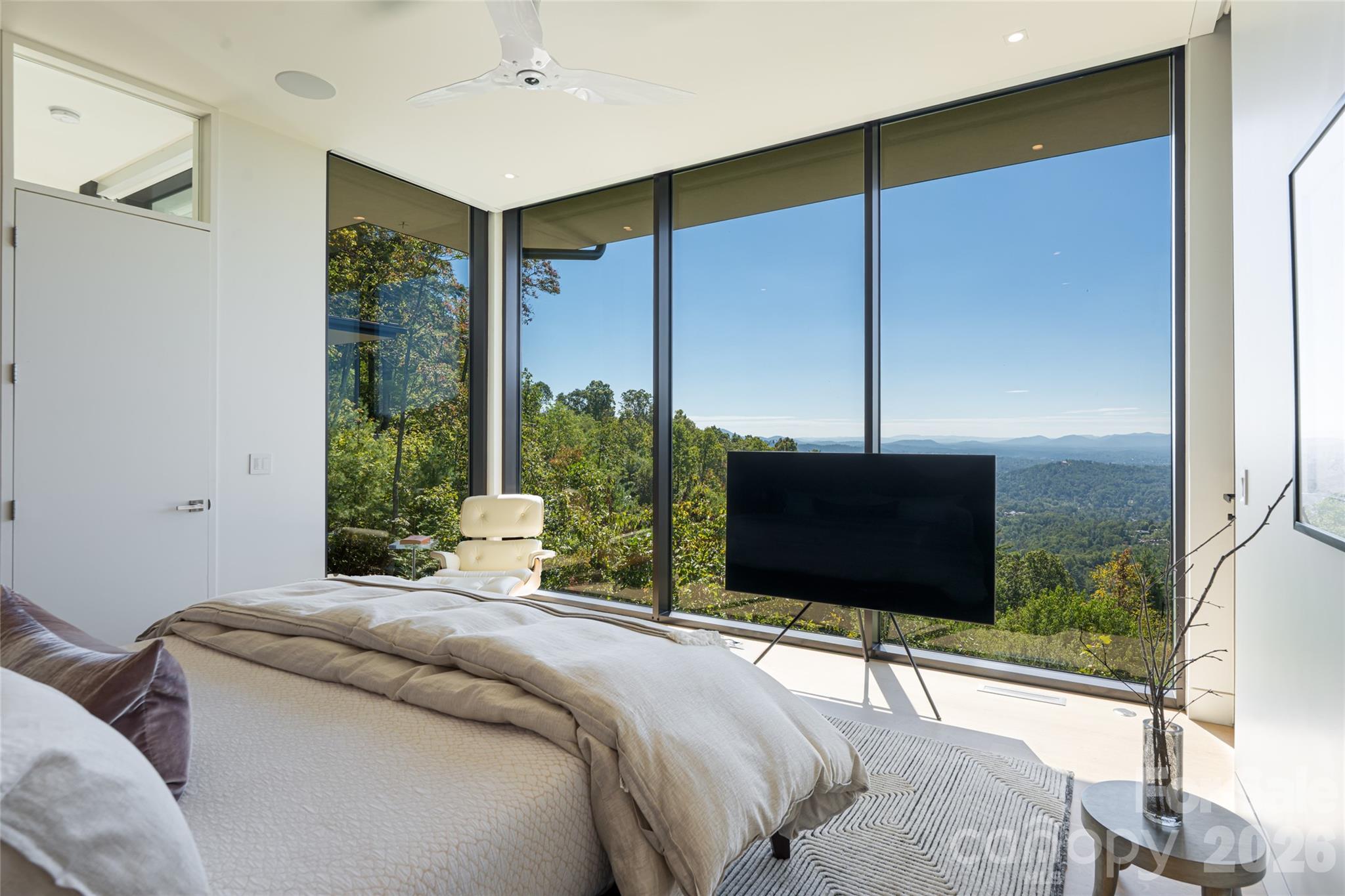 353 Retreat Ridge Way Asheville NC 28804