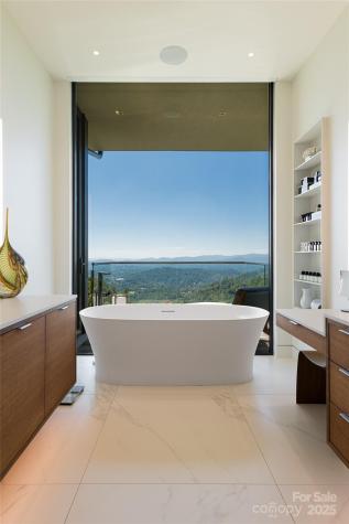 353 Retreat Ridge Way Asheville NC 28804