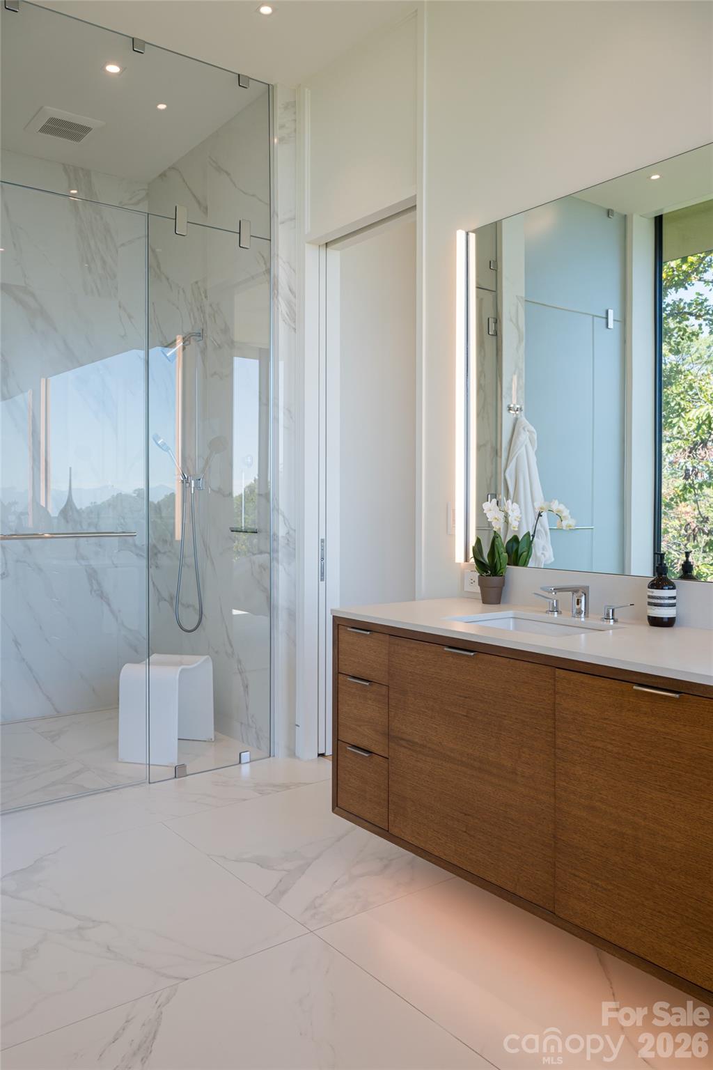 353 Retreat Ridge Way Asheville NC 28804