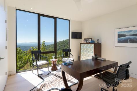 353 Retreat Ridge Way Asheville NC 28804