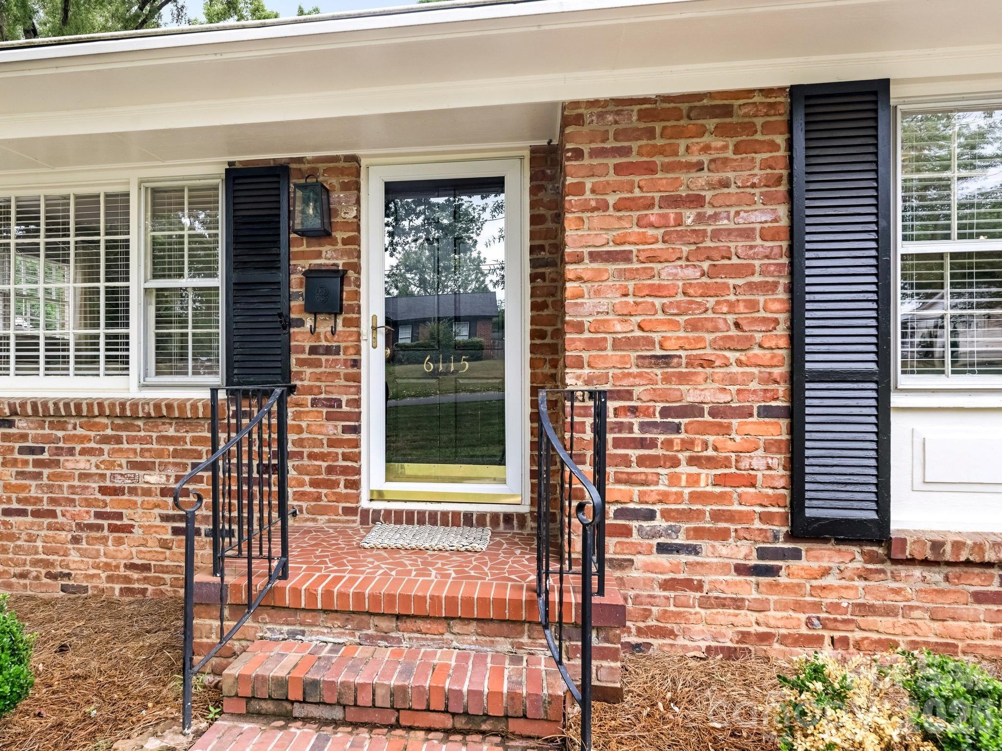 6115 Rosecrest Drive Charlotte NC 28210