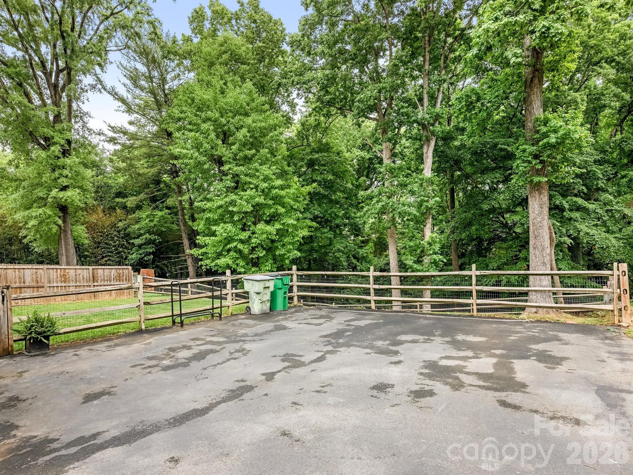 6115 Rosecrest Drive Charlotte NC 28210