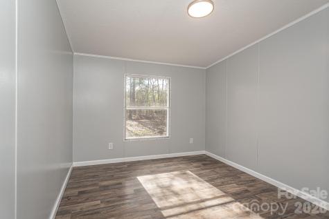 75 Grays Drive Harrells NC 28444