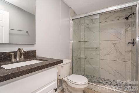 75 Grays Drive Harrells NC 28444